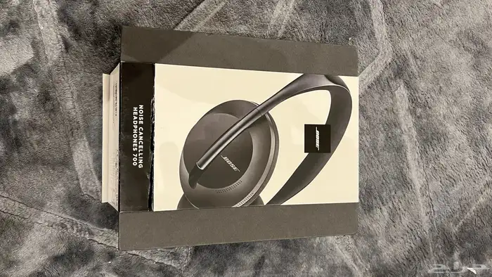 سماعة Bose 700 بجميع ملحقاتها وبحالة جديدة 0