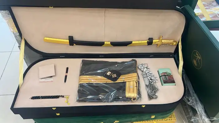 دروع وهدايا وفروات شتويه 14