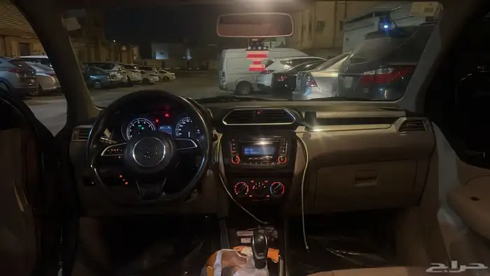 سوزويكي ديزاير 2023 نظيفه جدا البودي نظيف جدا المالك الاول 4