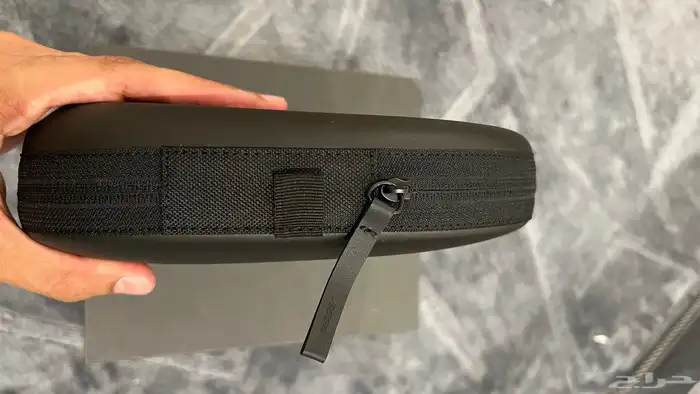 سماعة Bose 700 بجميع ملحقاتها وبحالة جديدة 4