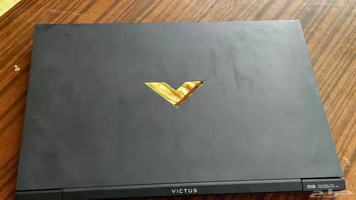 HP gaming laptop less  used like new comes with charger 4