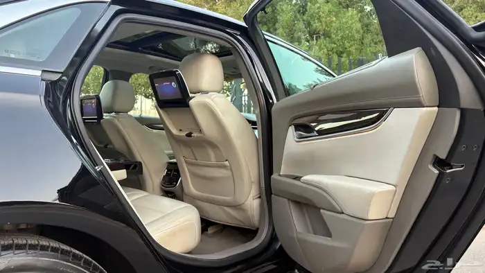 كاديلاك XTS-4 2016 Vsport Platinum ( مخزن ) 57