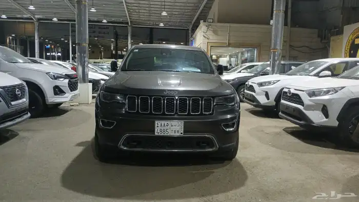 جيب شيروكي 2020 لمتيد عداد 186000 5