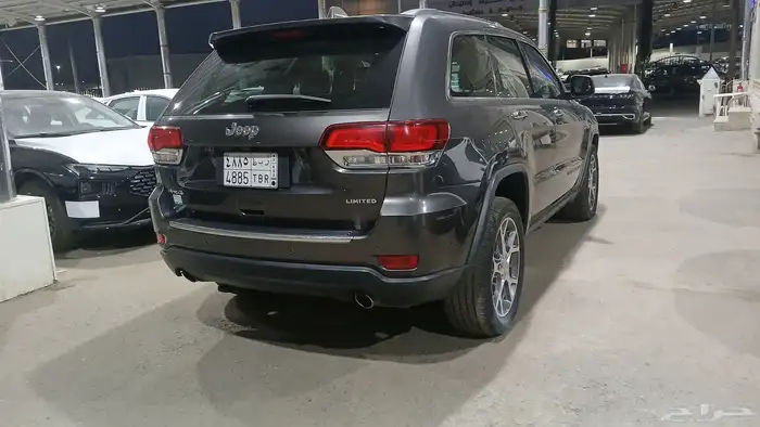 جيب شيروكي 2020 لمتيد عداد 186000 8