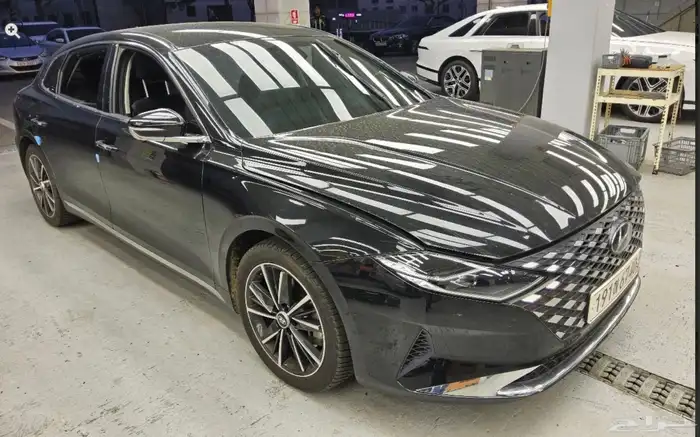 ازيرا 2022 وارد كوريا مالك اول 0