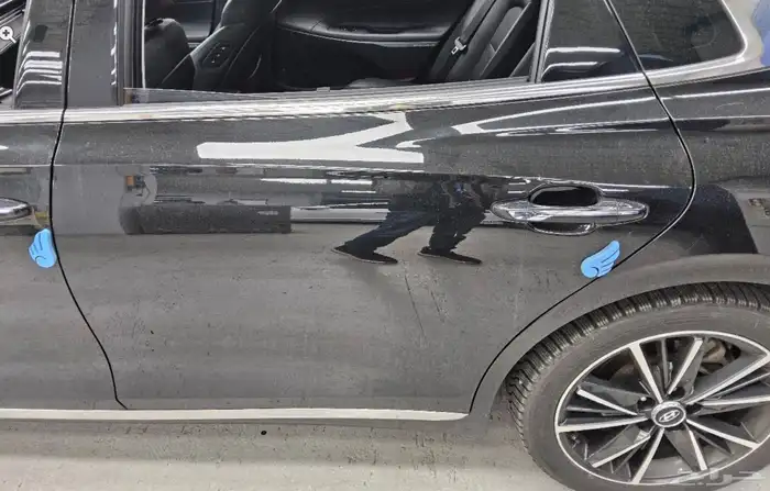 ازيرا 2022 وارد كوريا مالك اول 5