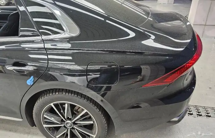 ازيرا 2022 وارد كوريا مالك اول 4