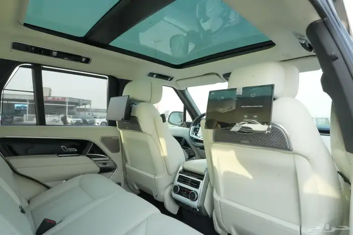 2025 Range Rover Autobiography P530 V8 جديد اصفار 6