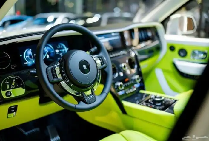 2025 Rolls-Royce Cullinan Black Badge 8