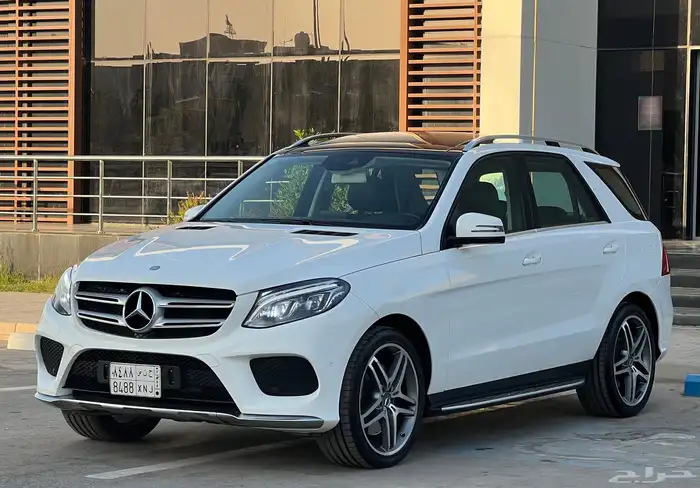 مرسيدس GLE400 2016 (بحالة ممتازة) 1