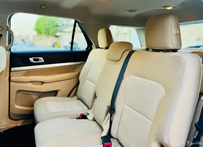 فورد اكسبلور ((2016))بحاله ممتازه 9