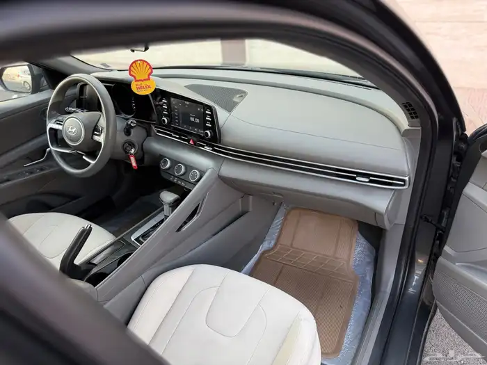 للبيع هيونداي النترا موديل 2023 سمارت مكينه 2.0 15