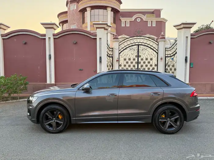 اودي Q8 بحاله الوكاله 2019 13