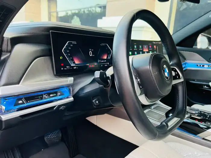 BMW 735Li 2023 الناغي 27