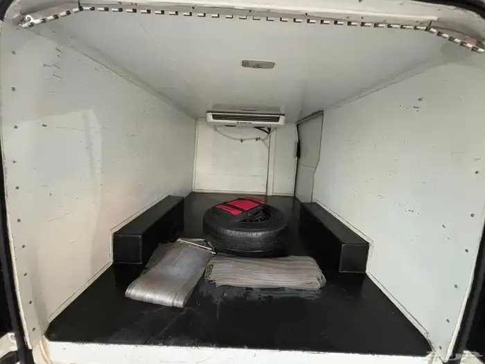 تايوتا باص هايس 2021 ديزل فان ثلاجه ثيرمو كينق مروحتين 12