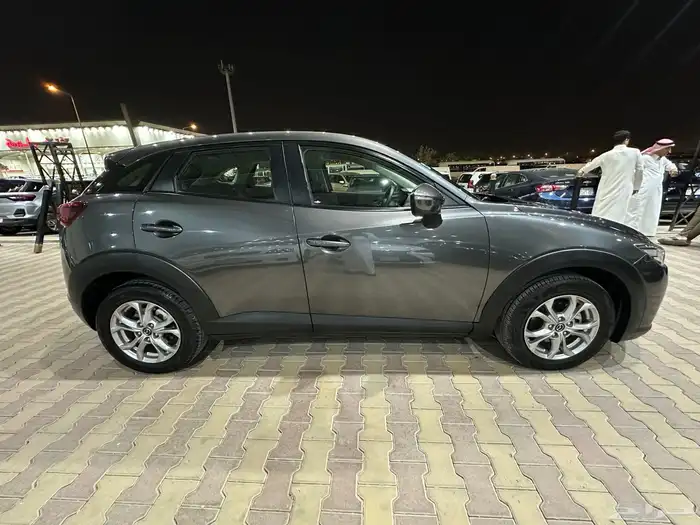 مازدا CX3 موديل 2018 استاندر نظيف 3