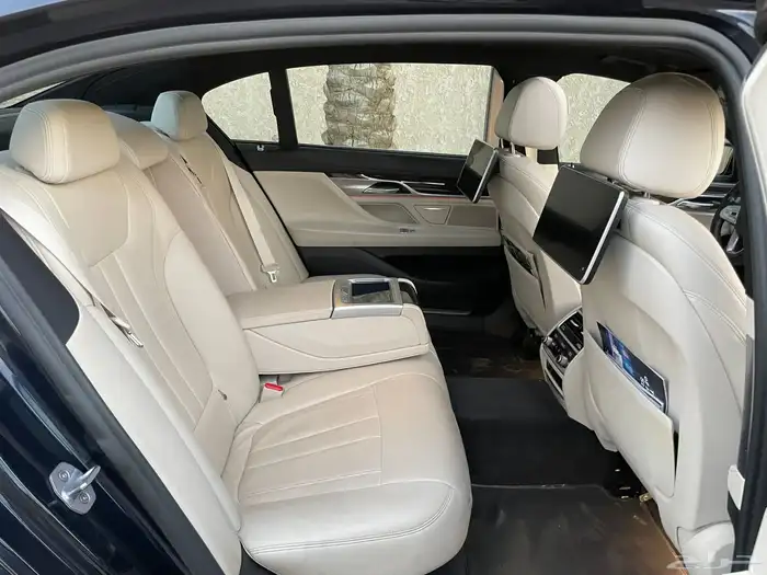 بي ام دبليو Li730 - 2019 فل كامل بحالة الوكالة 22