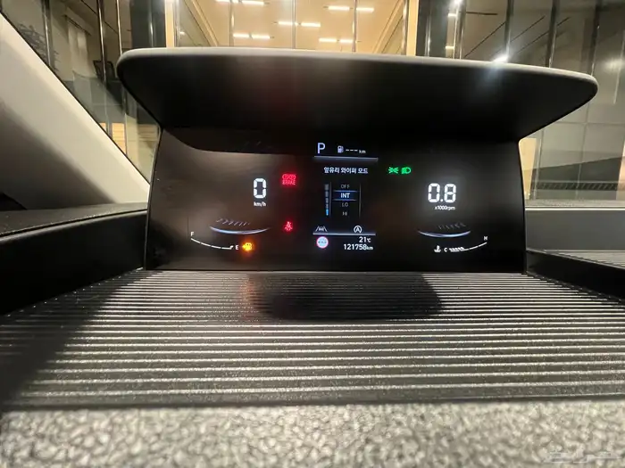 هيونداي ستاريا 2022 (بحالة الوكاله) 11