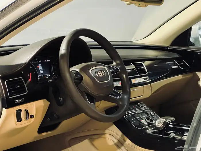اودي 2012 A8 L بحاله ممتازه V8 7