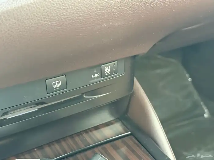 لكزس Es350 نص فل cc موديل 2020 13