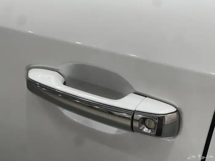 لكزس ال اكس 2016 نظيف داخلي بيج 5