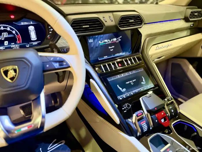 لامبرجيني اوروس S 2023 17