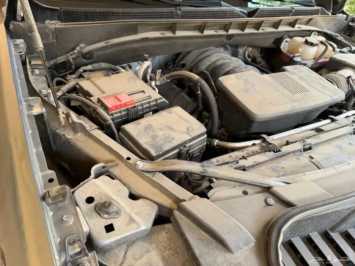 جمس يوكن المديل 2023 SLE دبل قصير اللون سمنتي وكالة 95