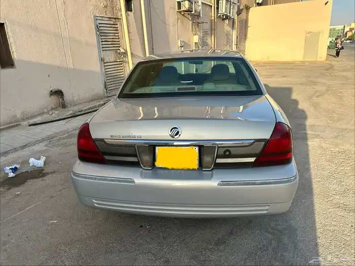 فورد قراند ماركيز 2008 نظيف 13