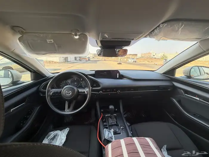 مازدا 3 موديل 2025 - ( استخدام بسيط جدا ) 16