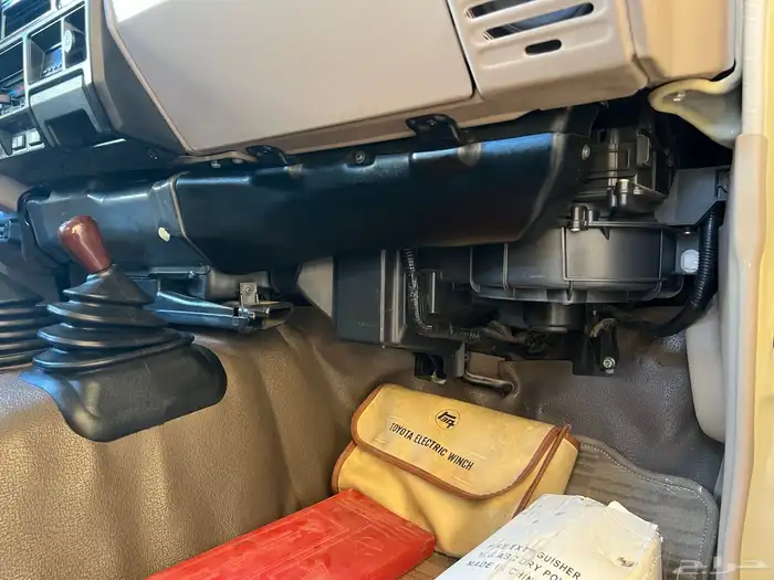 جيب شاص المديل 2009 مخزن بريمي 11 ريشه ونش دفلوك 66