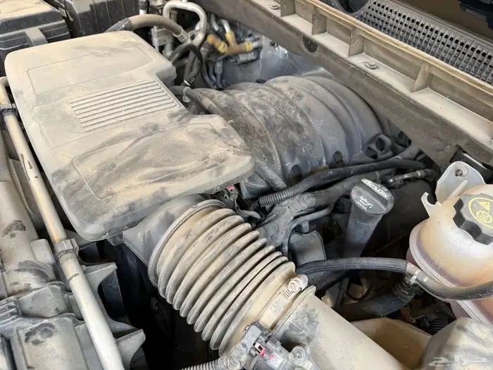 جمس يوكن المديل 2023 SLE دبل قصير اللون سمنتي وكالة 94