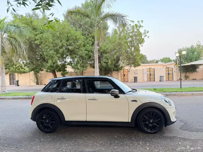 ميني كوبر 2020 شبه وكالة 1