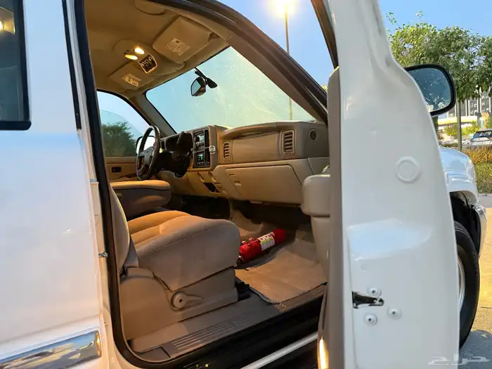 جمس 2005-8100 عداد 63 الف فقط 28