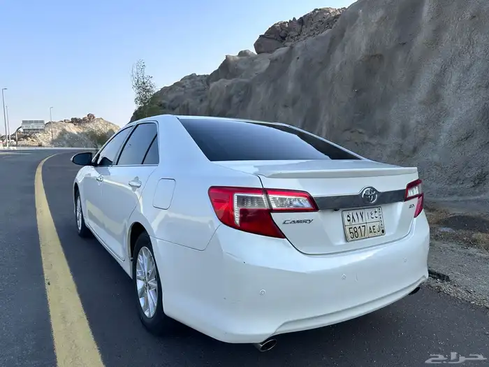 تويوتا كامري 2015 GLX عبداللطيف جميل 25