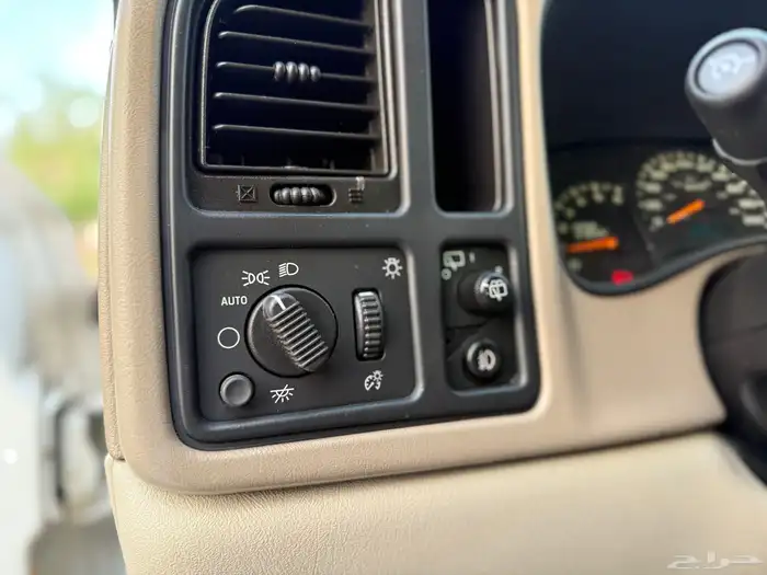 جمس 2005-8100 عداد 63 الف فقط 22