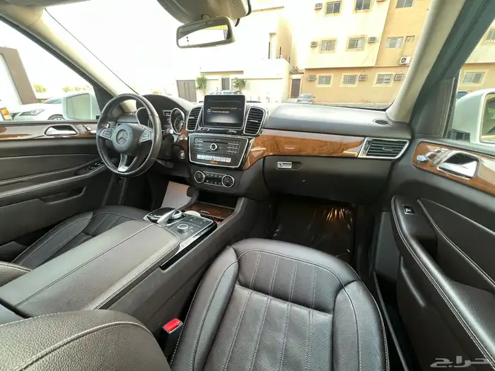 مرسيدس GLE400 2016 (بحالة ممتازة) 13