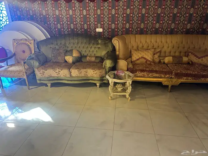 3 اطقم كنب للبيع العاجل 2