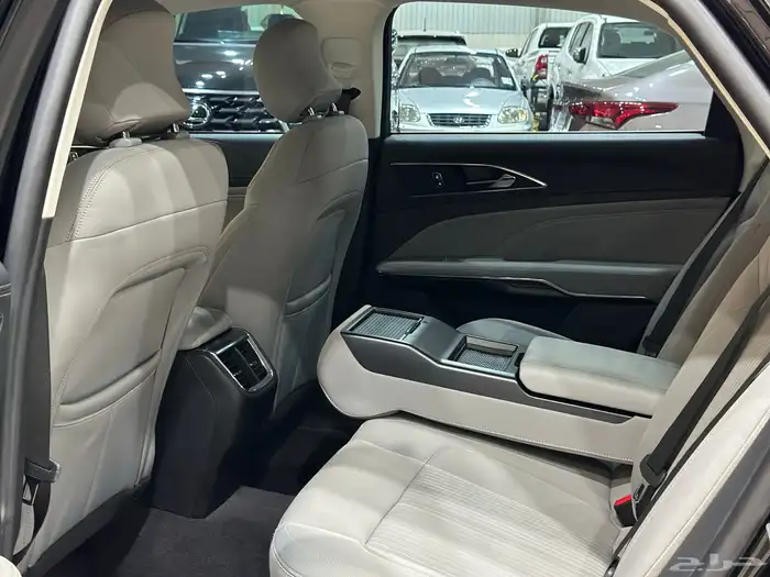 فورد توروس موديل2022 13