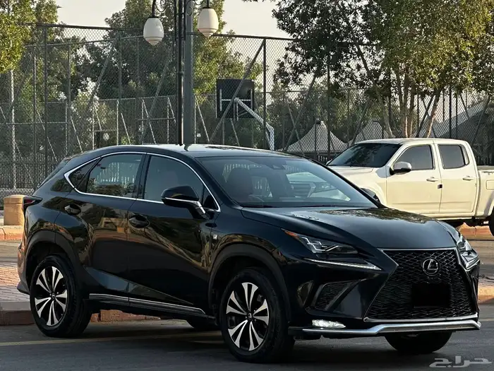 لكزس NX300 2021 اف سبورت 2
