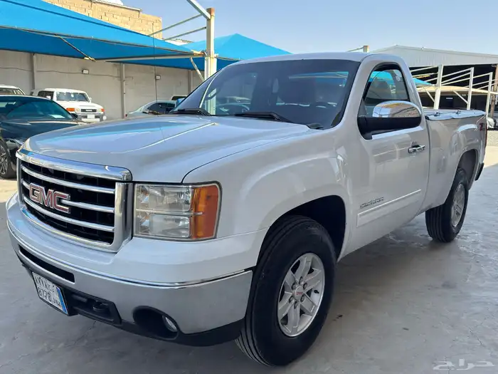 سييرا Z71 مديل 2013 نظيف 4