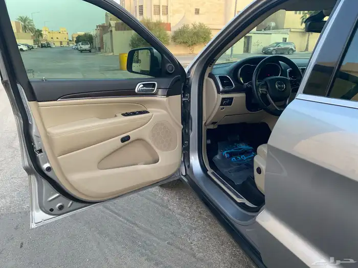 جيب جراند شيروكي هيمي لمتيد نادر بنظافته 7