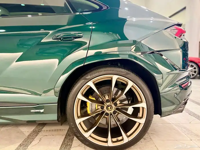 لامبرجيني اوروس S 2023 14