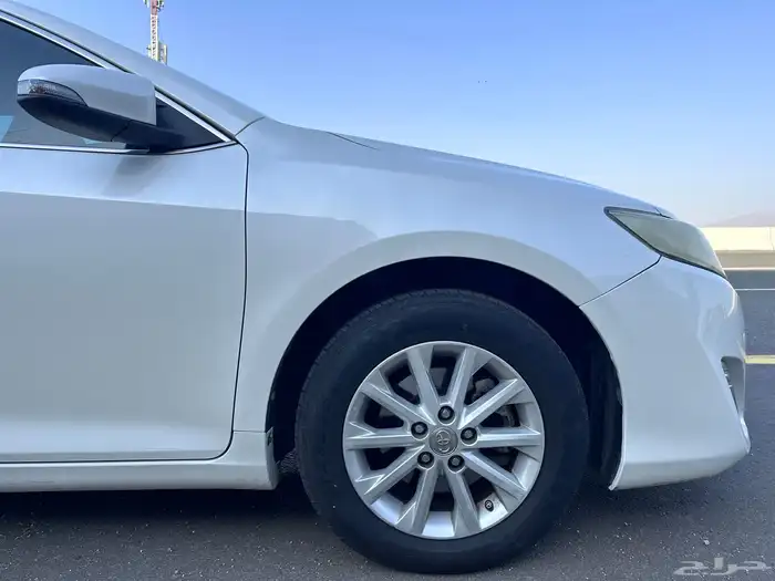 تويوتا كامري 2015 GLX عبداللطيف جميل 19