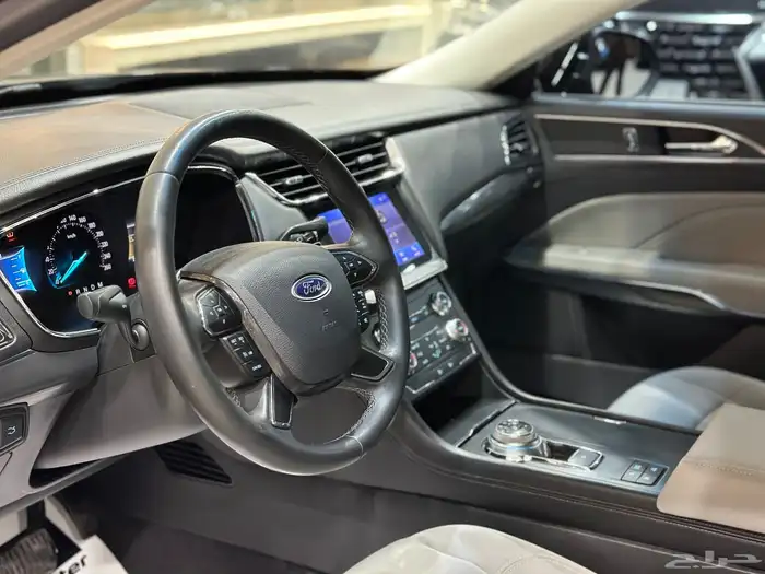 فورد توروس موديل2022 11