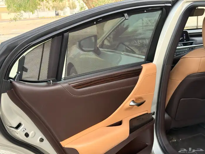 لكزس Es350 نص فل cc موديل 2020 29