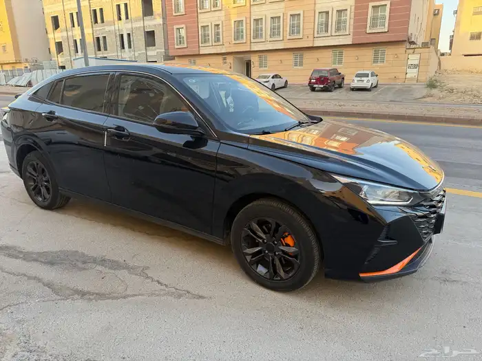 للتنازل سيارة دونغ فينج 5