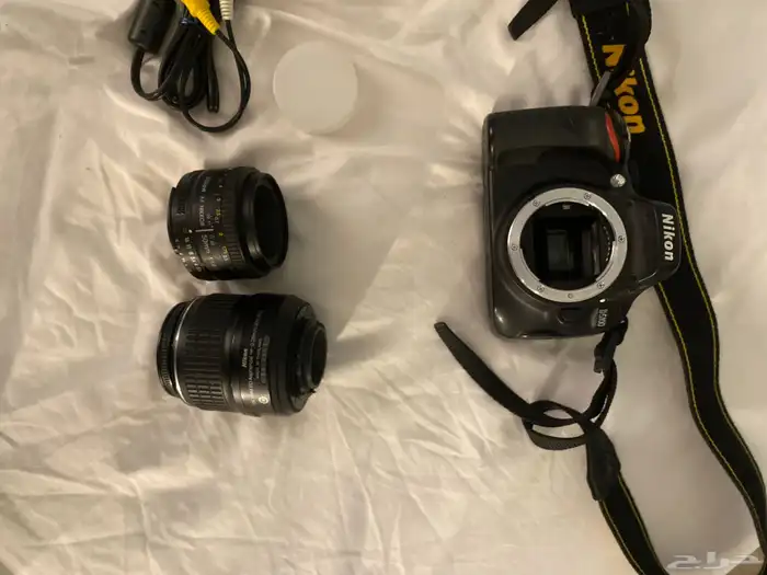 كاميرا نايكون للبيع نوع D5100 4