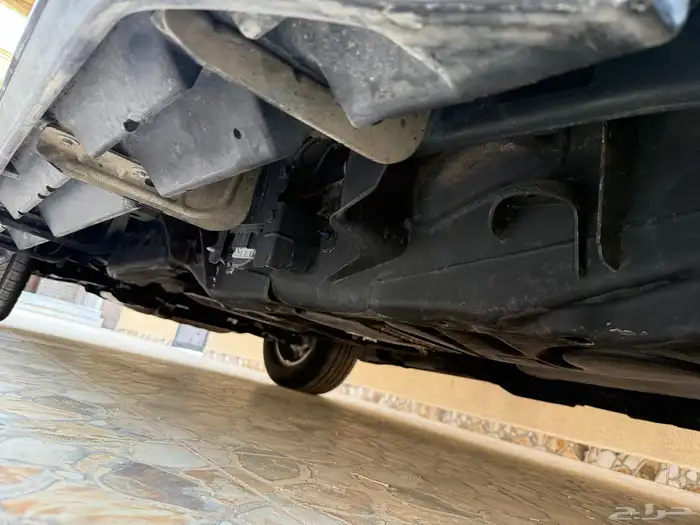 جمس يوكن المديل 2023 SLE دبل قصير اللون سمنتي وكالة 88