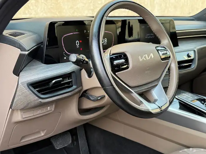 كيا K8 2022 23