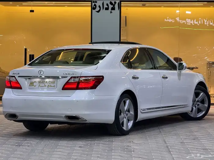 لكزس - LS460 L - 2010 - فل كامل- ممشى قليل( بحالة الوكاله ) 23